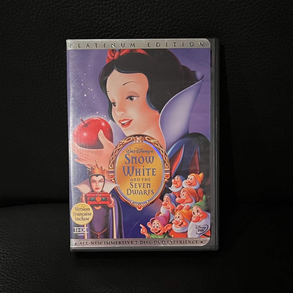 Disney Snow White Platinum Edition DVD 📀